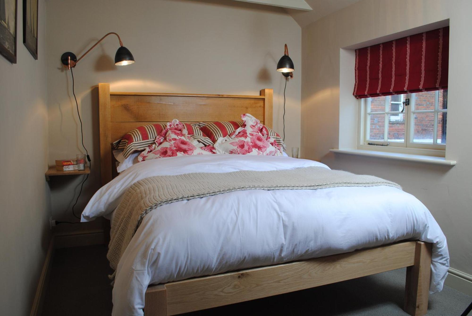 Courtyard Cottages Lymington, 2 Adults Only 外观 照片